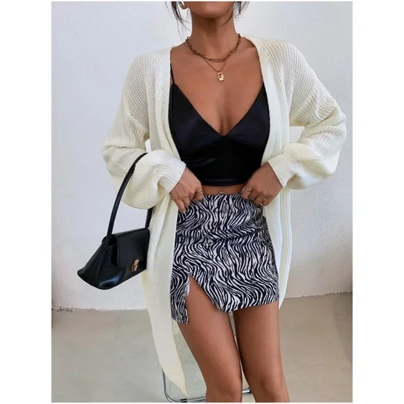 Cozy Open Front Knit Oversized Cardigan - Picture 4 of 9